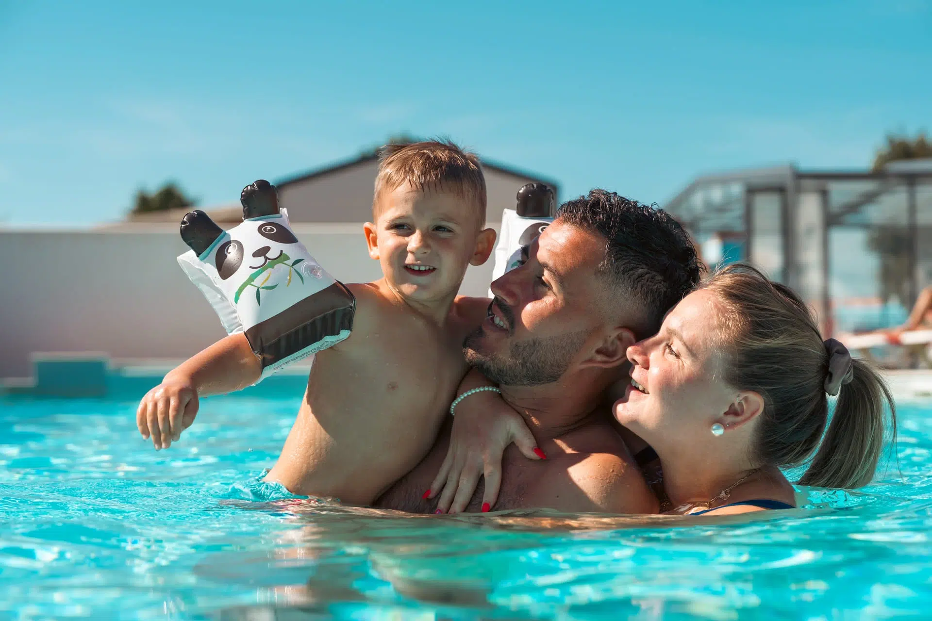 camping avec piscine couverte et chauffee a saint palais sur mer