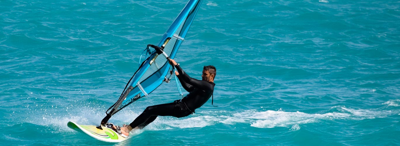 windsurfing